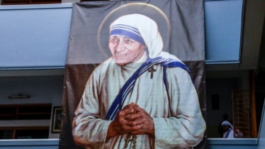 India blocks foreign funding for Mother Teresa charity