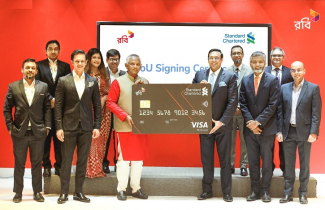 Standard Chartered, Robi launch co-branded credit card