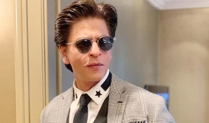 Shah Rukh Khan is back on social media!