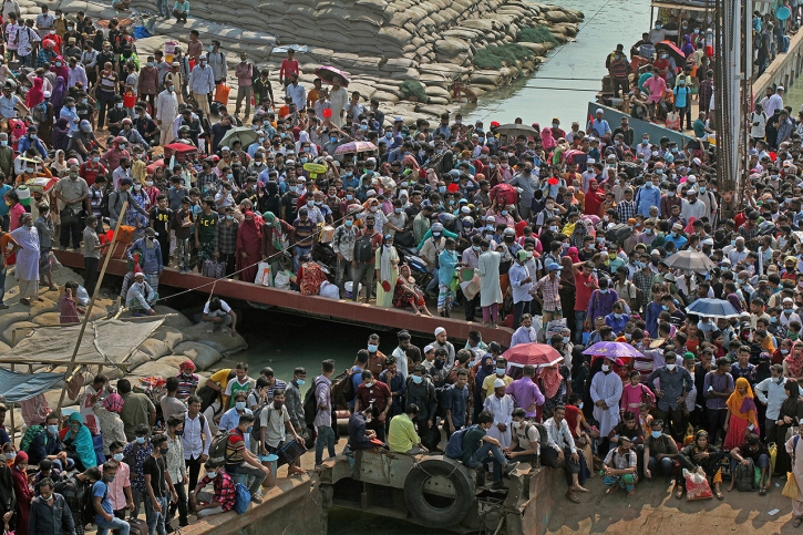 In Pictures: Homebound people at Shimulia ferry terminal