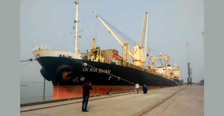 Shipments for Rooppur plant and Bangabandhu Rail Bridge arrive at Mongla port Shipments for Rooppur plant and Bangabandhu Rail Bridge arrive at Mongla port