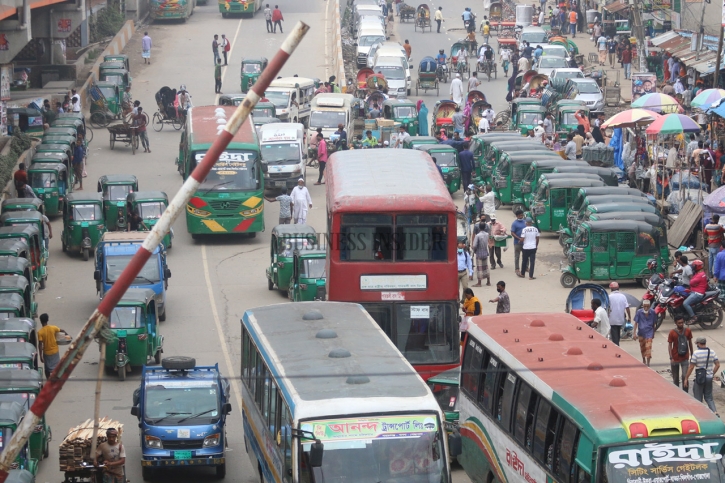 In Pictures: Transport services return to normal In Pictures: Transport services return to normal