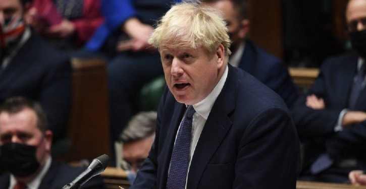 Senior Tories urge Boris Johnson to quit after party apology