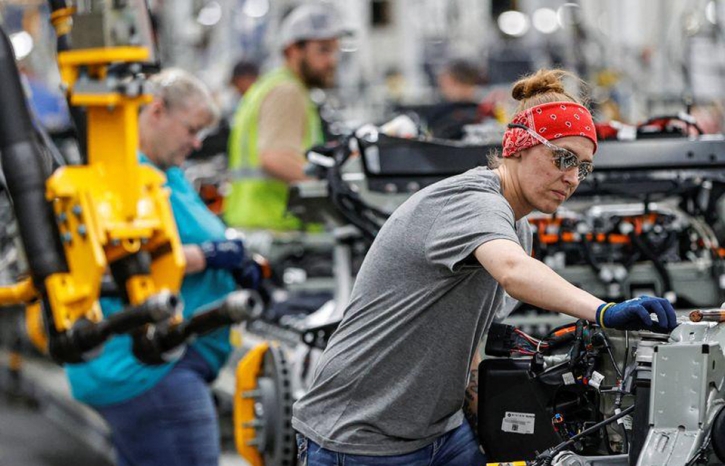 US manufacturing growth slows in June: survey
