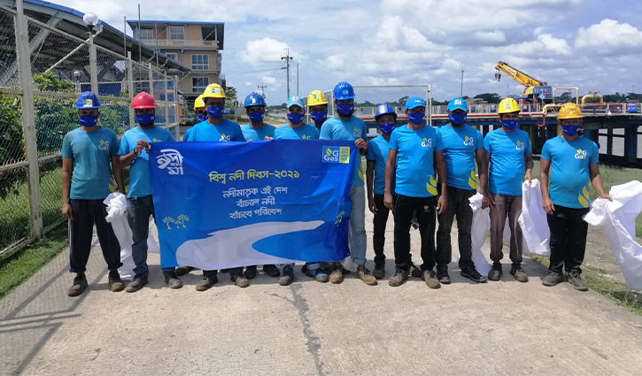 Energypac cleans up river on World Rivers Day