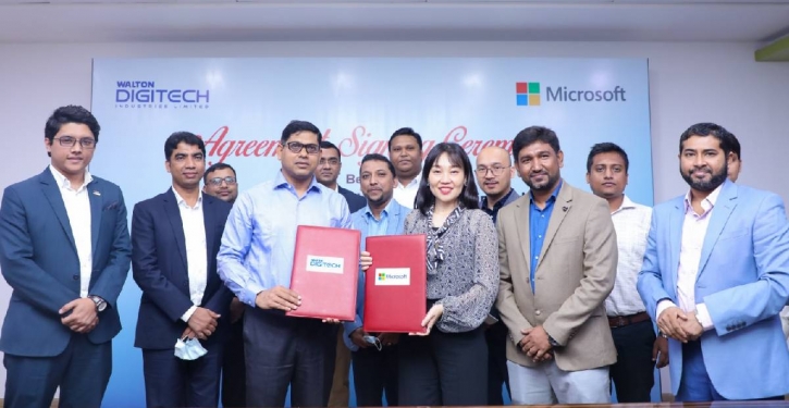 Walton signs deal with Microsoft to get services Walton signs deal with Microsoft to get services