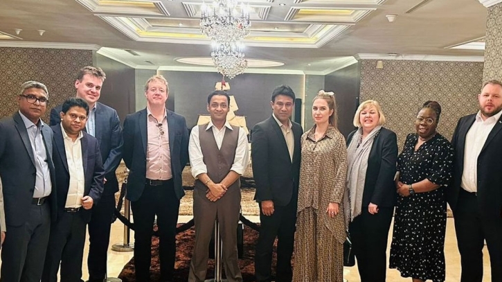 UK Cross Party Parliamentary delegation meets Bashundhara Group MD UK Cross Party Parliamentary delegation meets Bashundhara Group MD