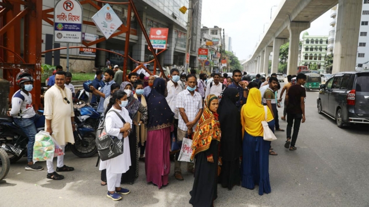 Fuel price hike: Dhaka commuters suffer Fuel price hike: Dhaka commuters suffer