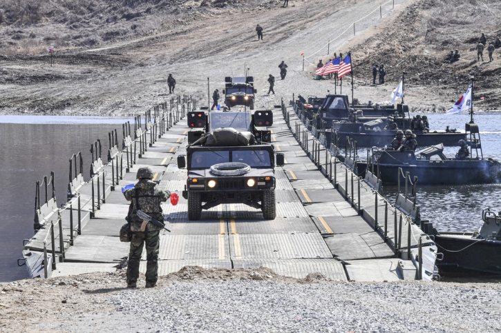 US, allies stage military drills amid Japan-S. Korea talks US, allies stage military drills amid Japan-S. Korea talks