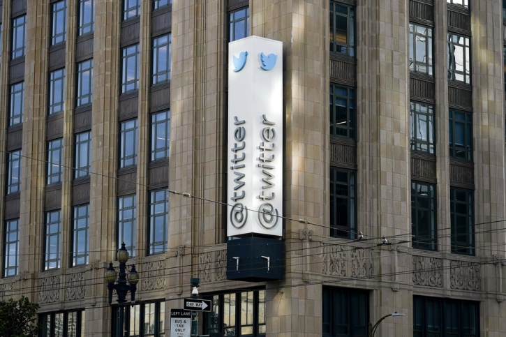 Twitter faces lawsuits over unpaid rent for US HQ, UK office Twitter faces lawsuits over unpaid rent for US HQ, UK office