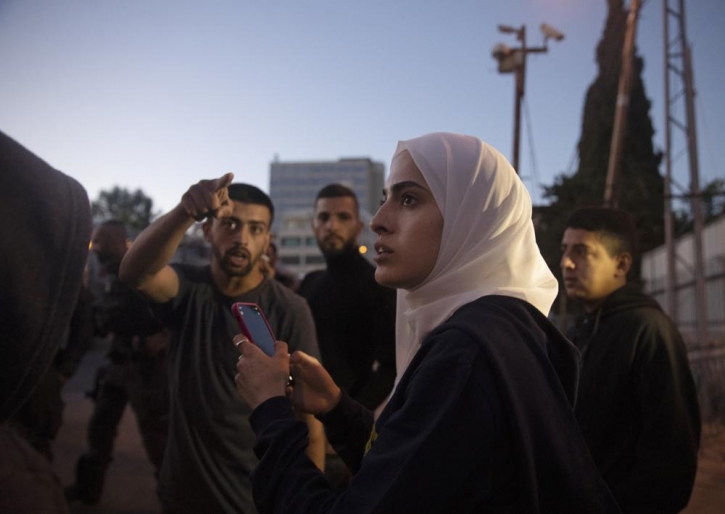 Israel arrests Jerusalem activists in contested neighbourhood Israel arrests Jerusalem activists in contested neighbourhood