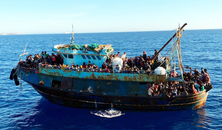 Bangladeshis among 1,200 migrants reach Italy on boats Bangladeshis among 1,200 migrants reach Italy on boats