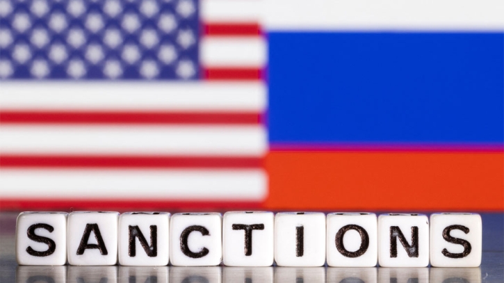 US imposes more sanctions on Russia after annexation move