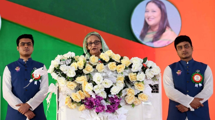 Counter anti-government propaganda on social media: PM Hasina asks BCL Counter anti-government propaganda on social media: PM Hasina asks BCL