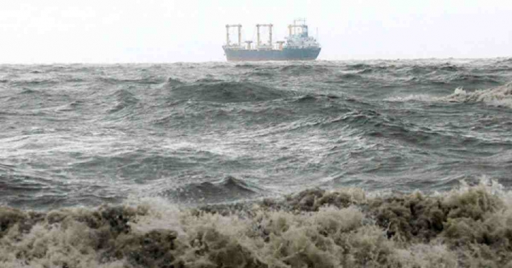 Maritime ports asked to hoist cyclone warning signal 3 Maritime ports asked to hoist cyclone warning signal 3