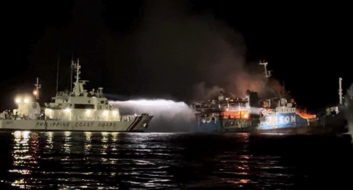 Philippines ferry fire leaves 31 dead, at least 7 missing Philippines ferry fire leaves 31 dead, at least 7 missing