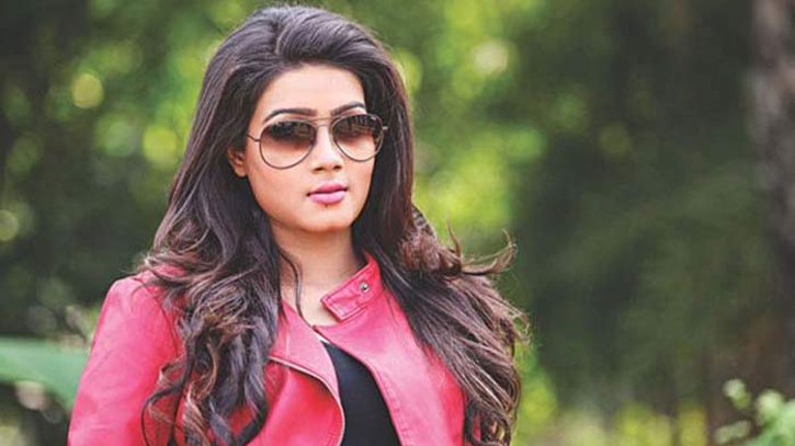 চিত্রনায়িকা মাহিয়া মাহি গ্রেফতার চিত্রনায়িকা মাহিয়া মাহি গ্রেফতার