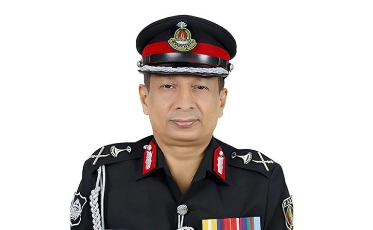 আইজিপির দায়িত্ব গ্রহণ করলেন চৌধুরী আব্দুল্লাহ আল-মামুন আইজিপির দায়িত্ব গ্রহণ করলেন চৌধুরী আব্দুল্লাহ আল-মামুন