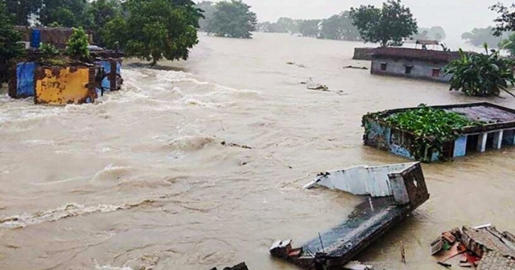 আসামে বন্যায় নিহত বেড়ে ১০০, পানিবন্দী ৫৫ লাখ মানুষ