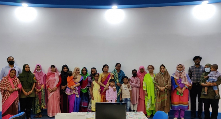 কর্মজীবী নারী ও তাদের শিশুদের জন্য বিশেষ অনুষ্ঠান কর্মজীবী নারী ও তাদের শিশুদের জন্য বিশেষ অনুষ্ঠান
