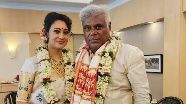 ৬০ বছর বয়সে দ্বিতীয় বিয়ে করলেন আশিস বিদ্যার্থী ৬০ বছর বয়সে দ্বিতীয় বিয়ে করলেন আশিস বিদ্যার্থী