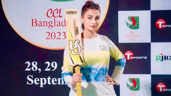 সিসিএলের মারামারির ভিডিও প্রকাশ করলেন রাজ রিপা সিসিএলের মারামারির ভিডিও প্রকাশ করলেন রাজ রিপা
