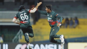 ভারতকে হারিয়ে শেষটা রাঙাল বাংলাদেশ