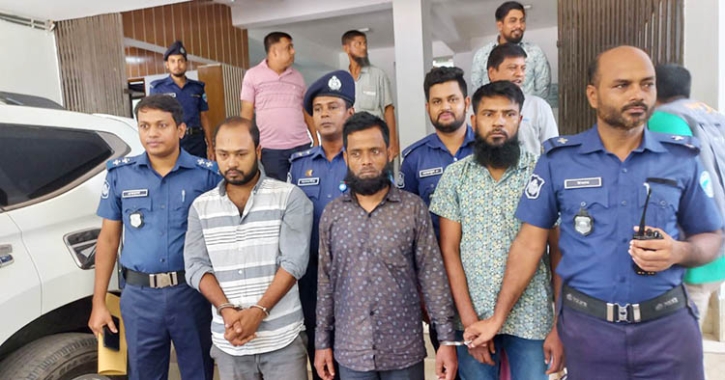পুলিশ দম্পতিকে অপহরণ করে মুক্তিপণ আদায়, গ্রেপ্তার ৩ পুলিশ দম্পতিকে অপহরণ করে মুক্তিপণ আদায়, গ্রেপ্তার ৩
