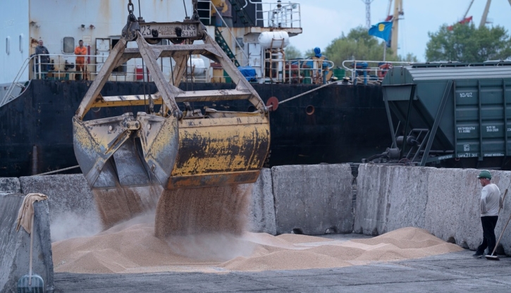 Russia agrees to extend grain deal in a boost for global food security