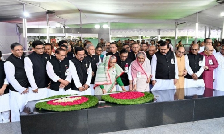 PM pledges to build Smart Bangladesh, alerts countrymen against BNP-Jamaat PM pledges to build Smart Bangladesh, alerts countrymen against BNP-Jamaat