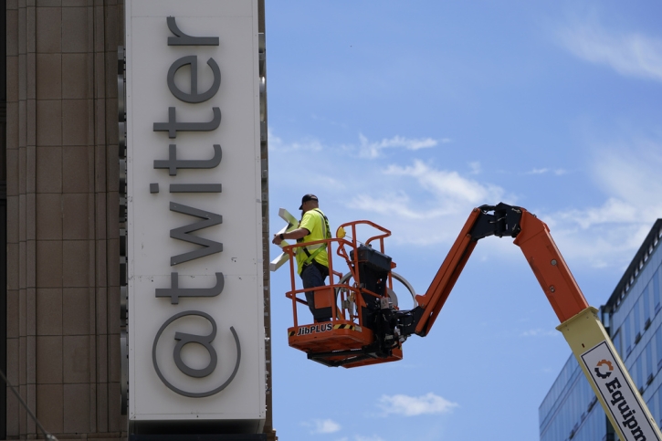 Elon Musk wants to turn tweets into ’X’s’. But changing language is not quite so simple Elon Musk wants to turn tweets into ’X’s’. But changing language is not quite so simple