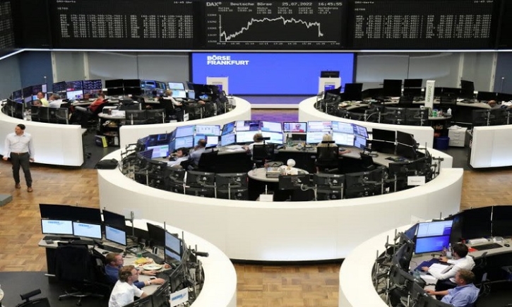 Europe stock markets steady at the open