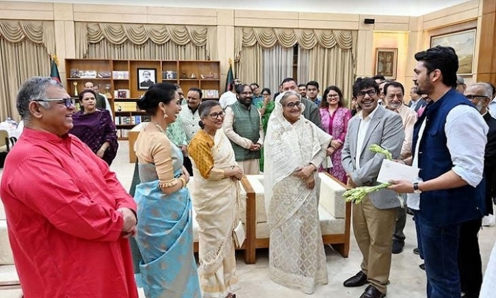 PM hosts dinner in honour of artistes of ’Mujib: Ekti Jatir Rupakar’ biopic PM hosts dinner in honour of artistes of ’Mujib: Ekti Jatir Rupakar’ biopic
