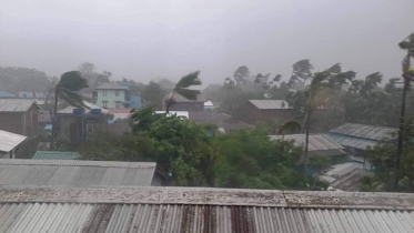 3 killed as Cyclone Mocha slams into Myanmar coast