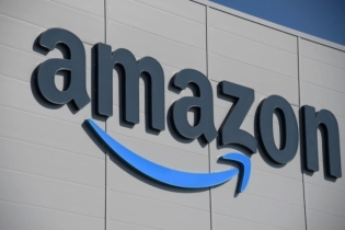 Amazon to invest up to $4bn in AI firm Anthropic