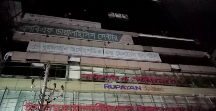 A man dies in Shyamoli building fire A man dies in Shyamoli building fire
