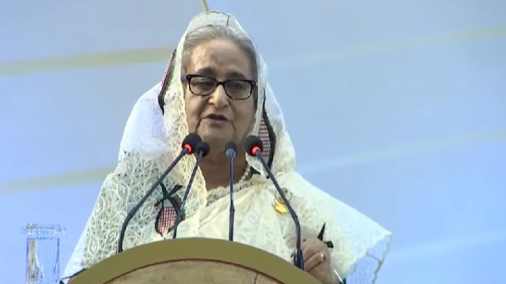 দেশে শান্তিপূর্ণ গণতান্ত্রিক পরিবেশ বজায় রয়েছে : প্রধানমন্ত্রী দেশে শান্তিপূর্ণ গণতান্ত্রিক পরিবেশ বজায় রয়েছে : প্রধানমন্ত্রী
