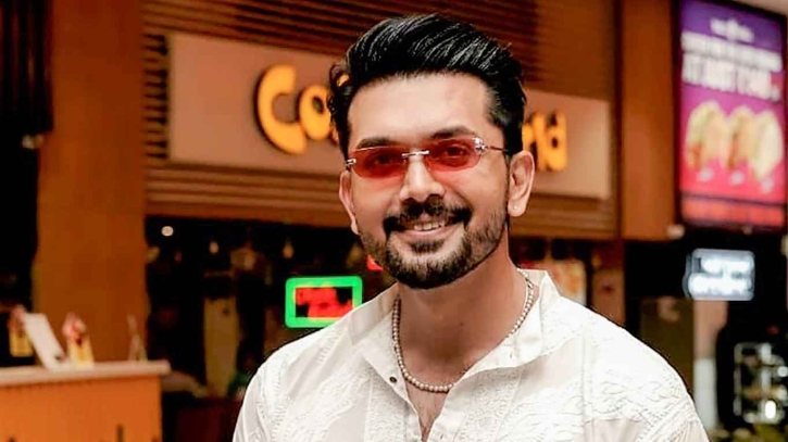 রাজউকের ১০ কাঠার প্লট পেলেন আরিফিন শুভ রাজউকের ১০ কাঠার প্লট পেলেন আরিফিন শুভ