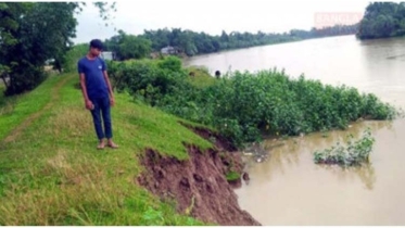 মৌলভীবাজারে নদী রক্ষার বাঁধ নির্মাণে দীর্ঘসূত্রতা 