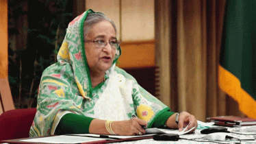 নিজ নির্বাচনী এলাকায় নেতাকর্মীদের সঙ্গে প্রধানমন্ত্রী শেখ হাসিনা