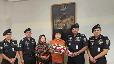 সোনালী ব্যাংকের অপহৃত ম্যানেজারকে পরিবারের কাছে হস্তান্তর