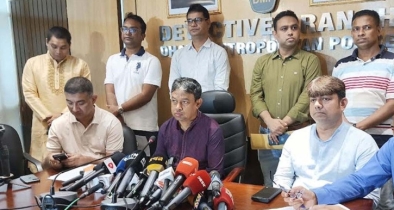 পুলিশকে টার্গেট করেই পরিকল্পিতভাবে হামলা-ধ্বংসযজ্ঞ চালানো হয়েছে: ডিবিপ্রধান