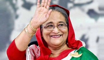 গোপালগঞ্জের পথে প্রধানমন্ত্রী