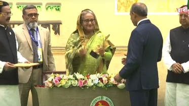 পাট খাতে অবদান রাখায় পুরস্কার পেয়েছেন ১১ ব্যক্তি ও প্রতিষ্ঠান