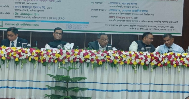 ডলার সংকটের মূল কারণ টাকা পাচার ডলার সংকটের মূল কারণ টাকা পাচার