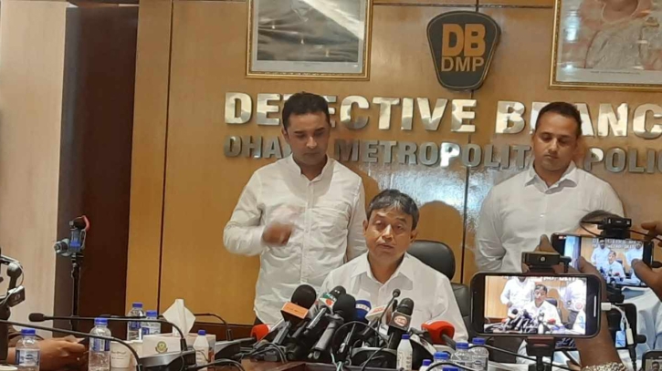 এমপি আনার হত্যায় মিন্টুকে গ্রেপ্তার করে চাপে নেই ডিবি এমপি আনার হত্যায় মিন্টুকে গ্রেপ্তার করে চাপে নেই ডিবি