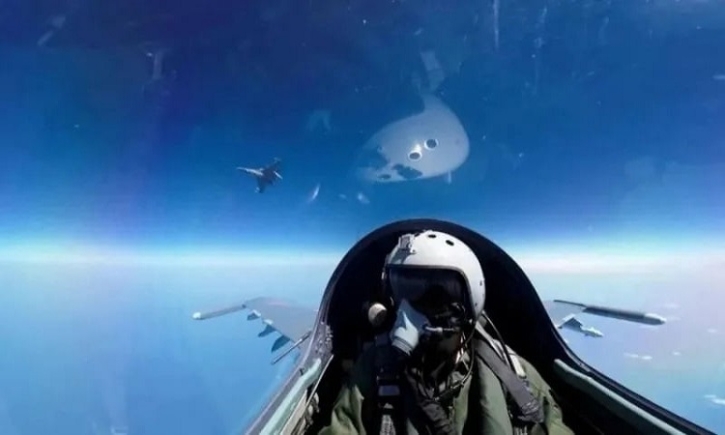 China holds military drills around Taiwan as ’punishment’ China holds military drills around Taiwan as ’punishment’