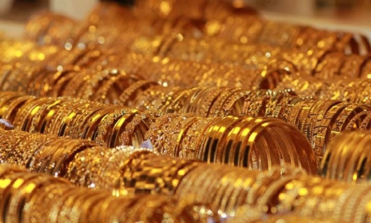 Gold price hits record Tk 1,06,376 a bhori