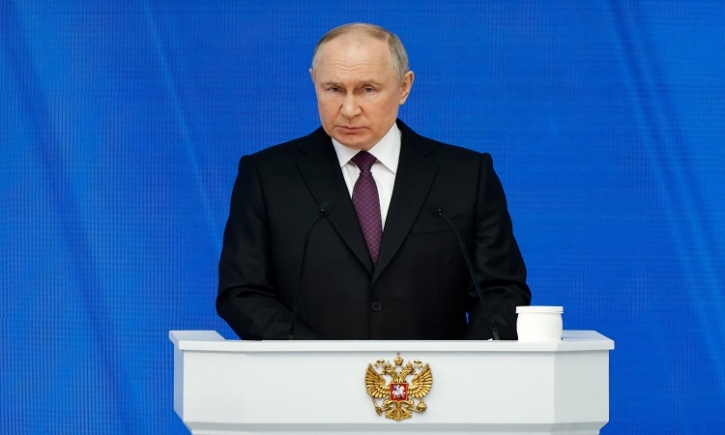 Putin warns West of nuclear war risk Putin warns West of nuclear war risk
