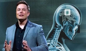 Musk says Neuralink installs brain implant in first patient